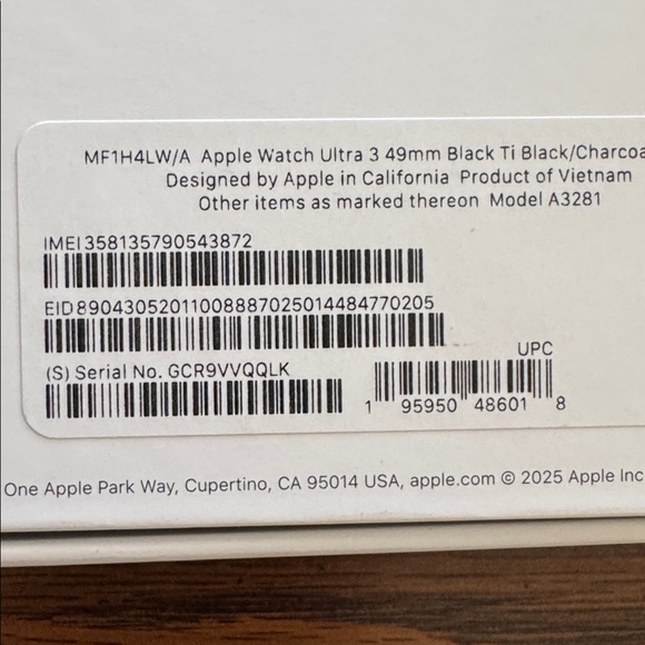 Apple Watch  Ultra 2 GPS Titanium case smart watch - Picture 7 of 16